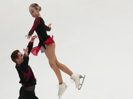 Russia Figure Skating Test Skates Pairs