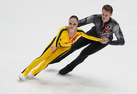 Russia Figure Skating Test Skates Pairs