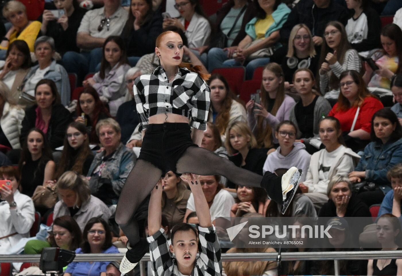 Russia Figure Skating Test Skates Pairs