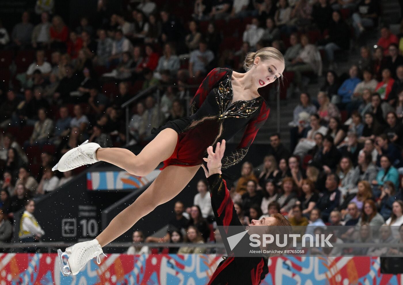 Russia Figure Skating Test Skates Pairs