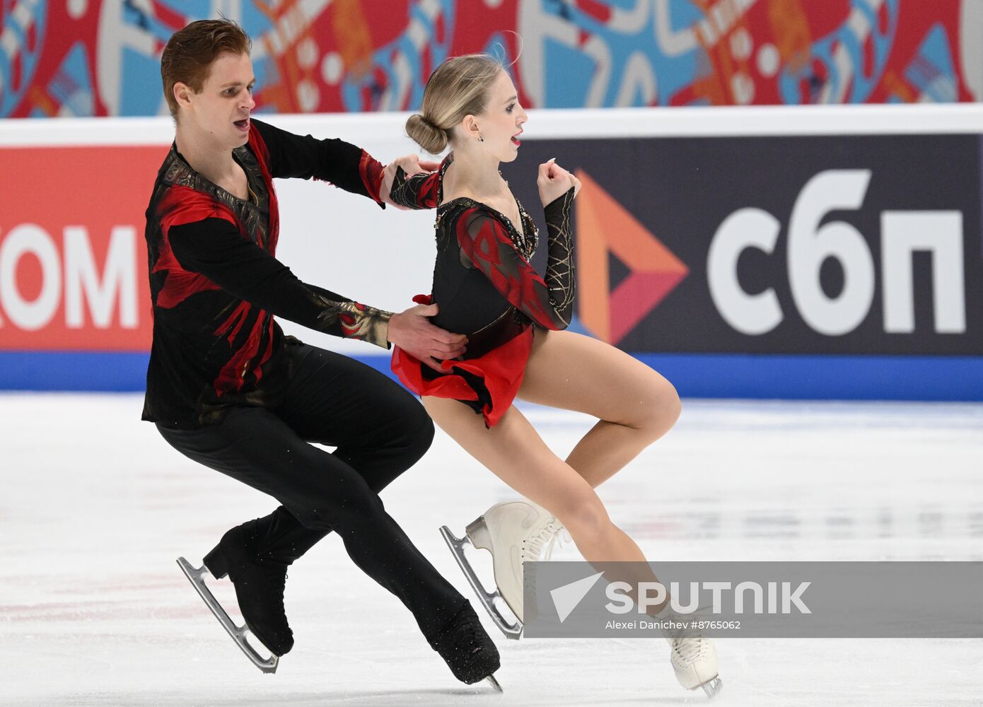 Russia Figure Skating Test Skates Pairs