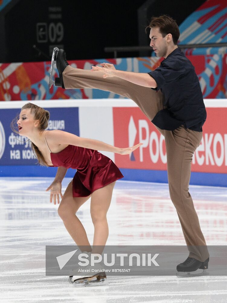 Russia Figure Skating Test Skates Ice Dance