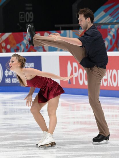 Russia Figure Skating Test Skates Ice Dance