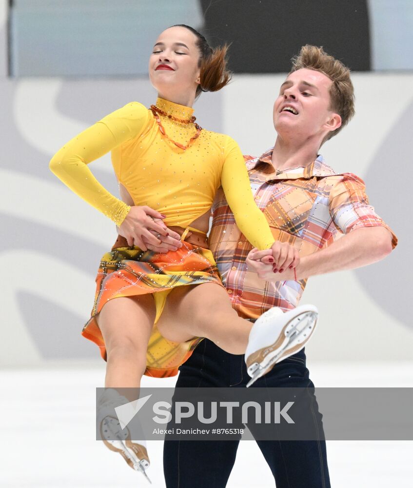 Russia Figure Skating Test Skates Ice Dance