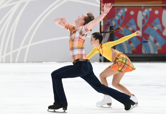 Russia Figure Skating Test Skates Ice Dance