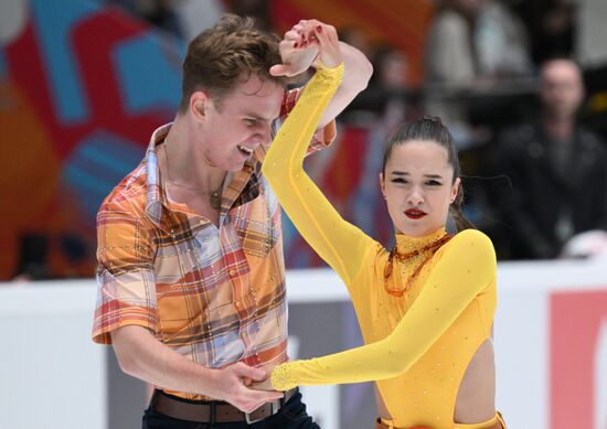 Russia Figure Skating Test Skates Ice Dance