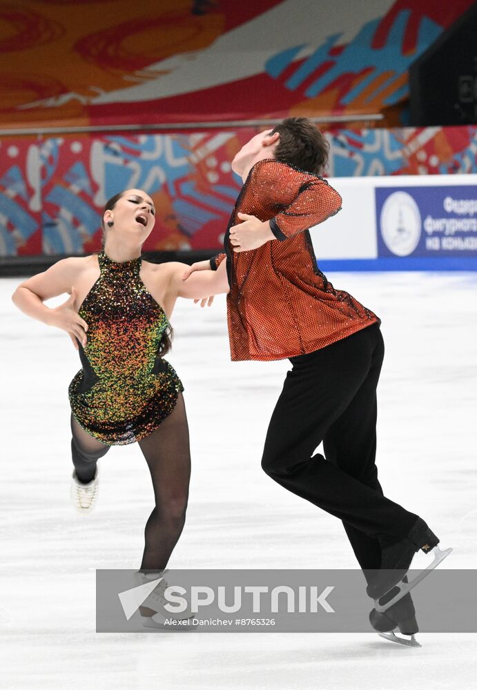 Russia Figure Skating Test Skates Ice Dance