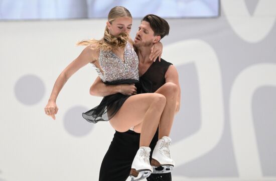 Russia Figure Skating Test Skates Ice Dance