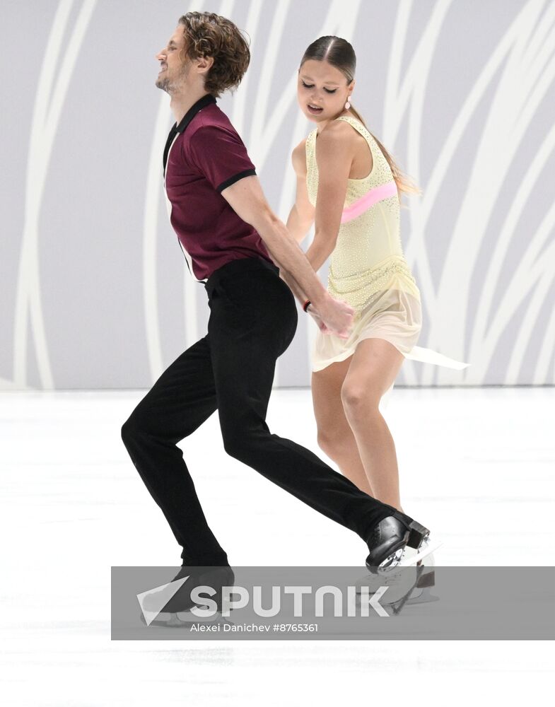 Russia Figure Skating Test Skates Ice Dance