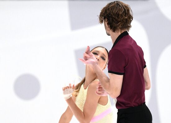 Russia Figure Skating Test Skates Ice Dance