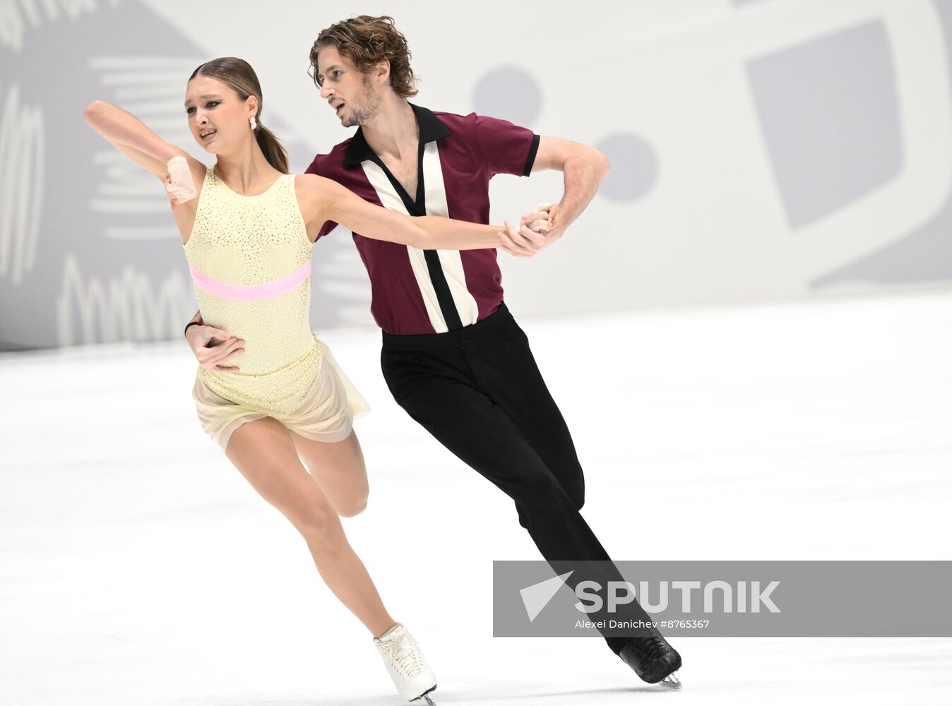 Russia Figure Skating Test Skates Ice Dance