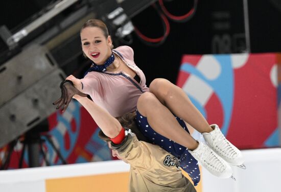 Russia Figure Skating Test Skates Ice Dance