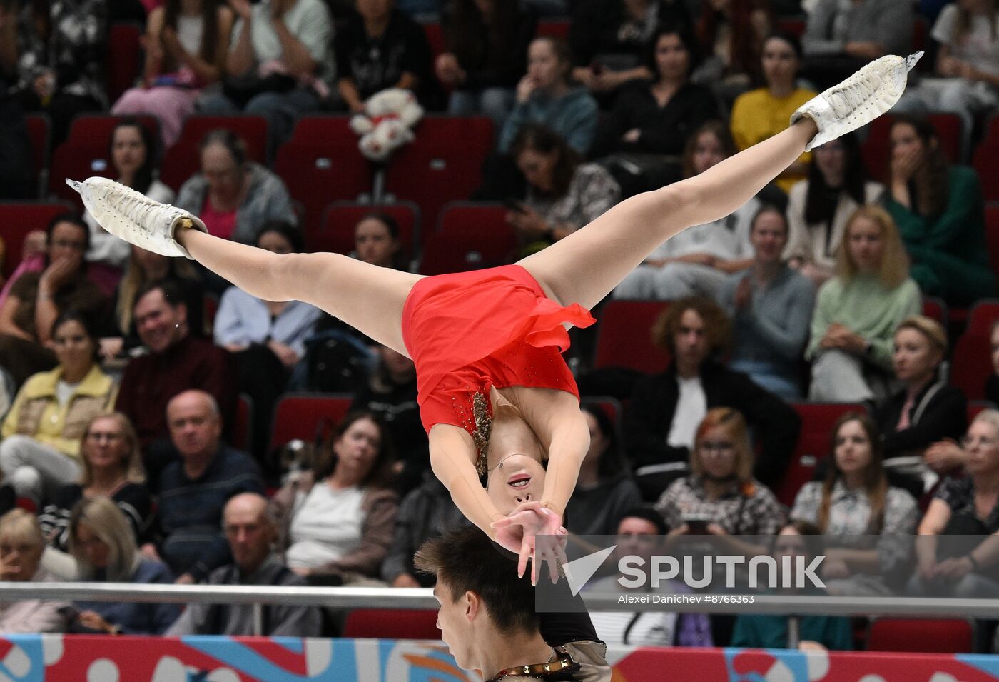 Russia Figure Skating Test Skates Pairs