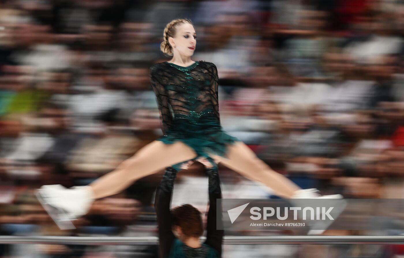 Russia Figure Skating Test Skates Pairs