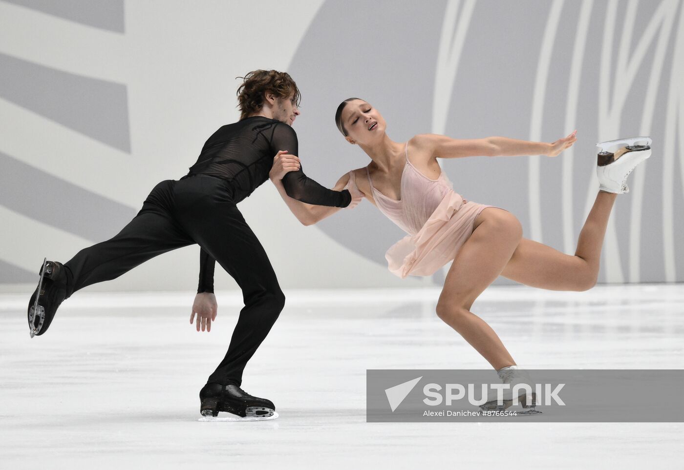 Russia Figure Skating Test Skates Ice Dance