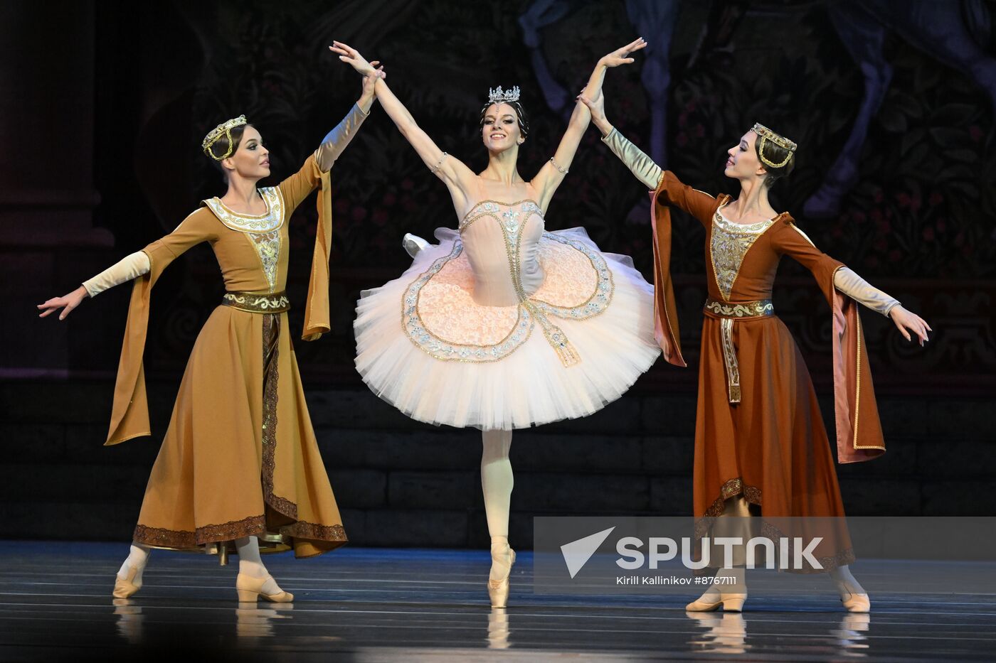 Russia Ballet Raymonda