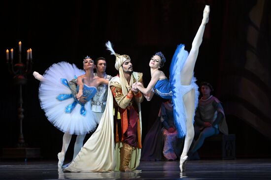 Russia Ballet Raymonda