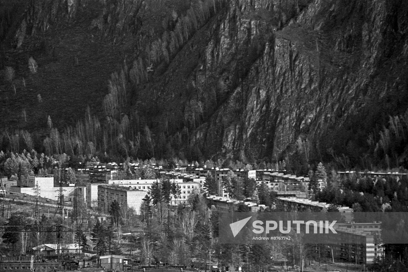 Sayano-Shushenskaya Hydropower Plant construction village