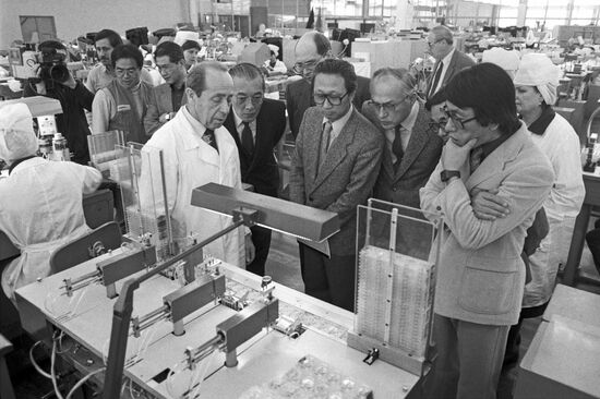 Japanese journalists at the Second Moscow Watch Factory