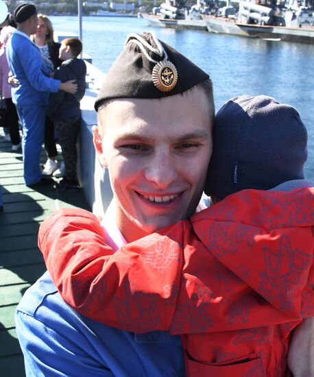 Russia Navy Submarine Welcoming