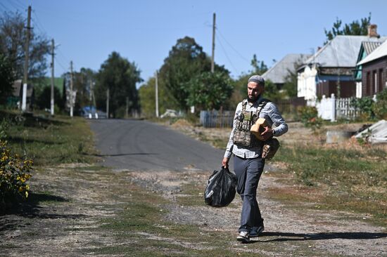 Russia Ukraine Kursk Attack Humanitarian Aid