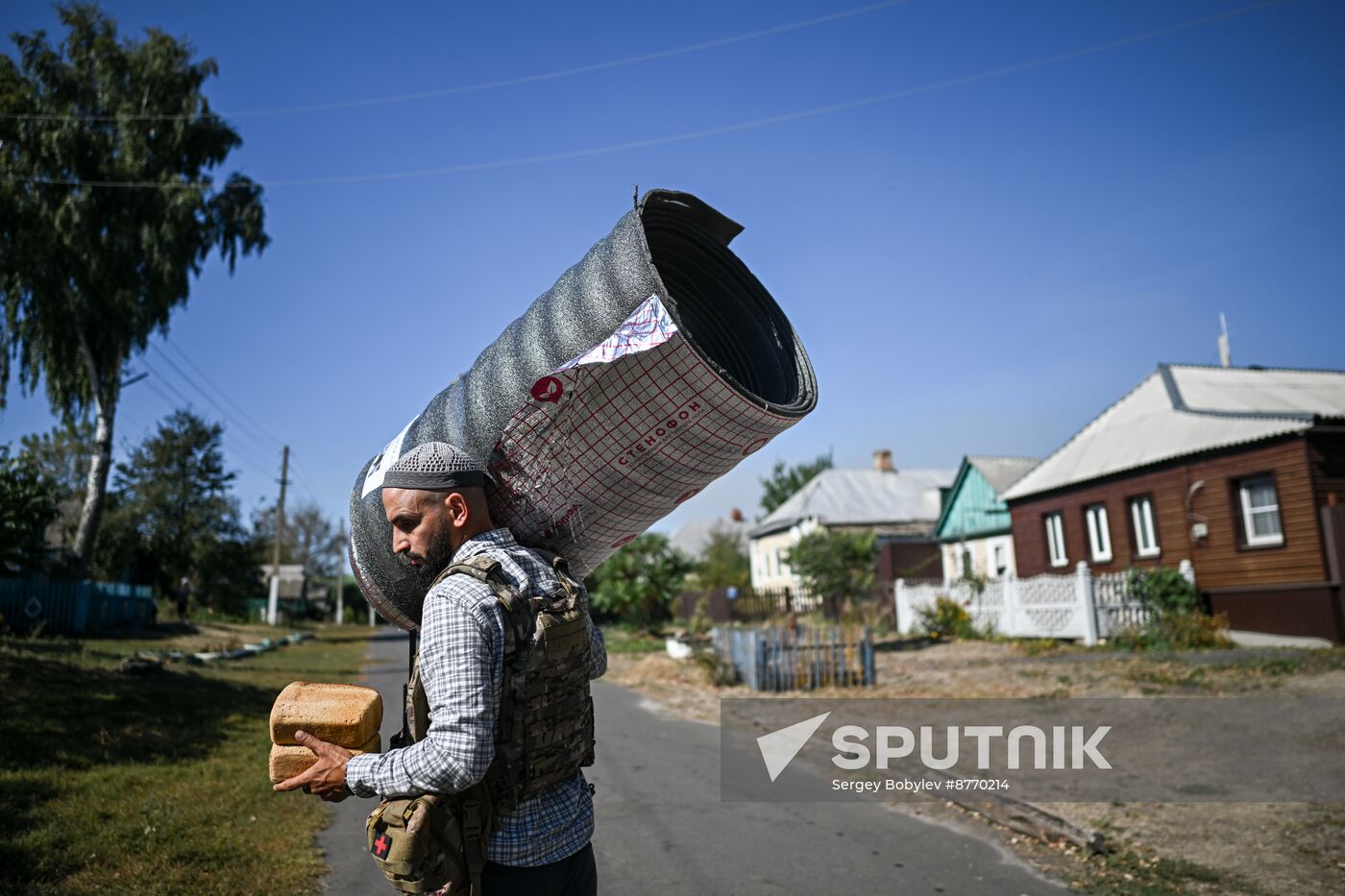 Russia Ukraine Kursk Attack Humanitarian Aid