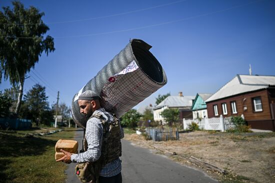 Russia Ukraine Kursk Attack Humanitarian Aid