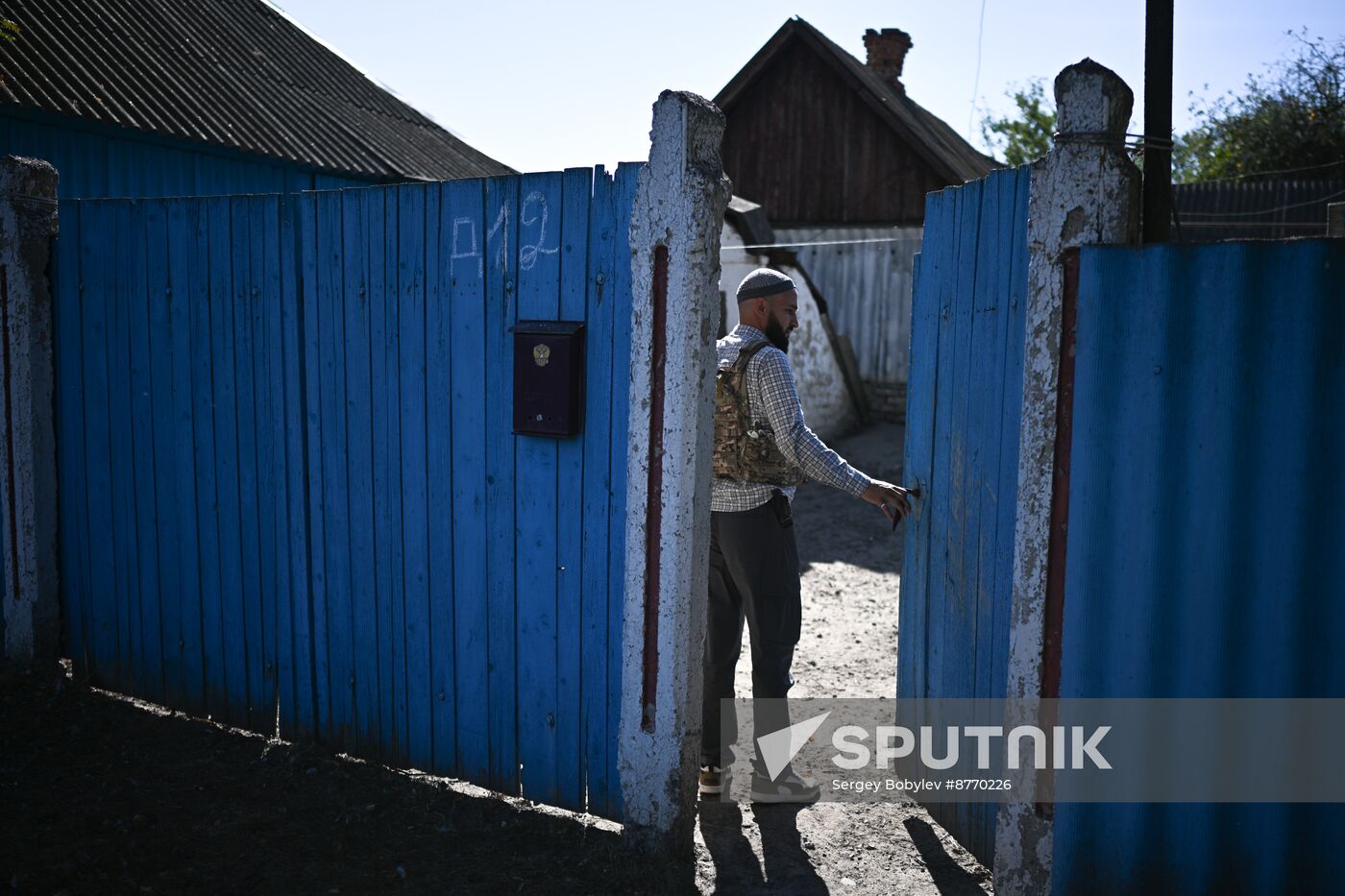 Russia Ukraine Kursk Attack Humanitarian Aid