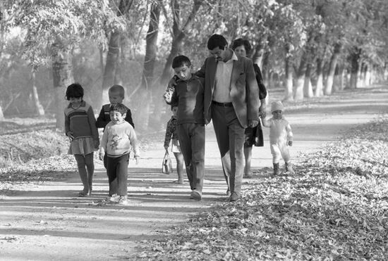 Director of Gulboh state farm's family on a walk