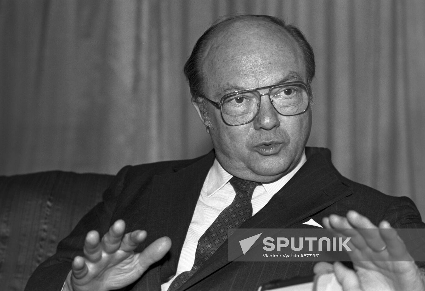 Jack Matlock, Ambassador Extraordinary and Plenipotentiary of United States to Soviet Union
