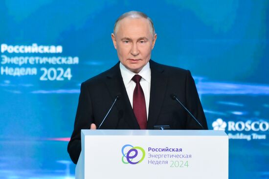 Russia Putin Energy Week Forum