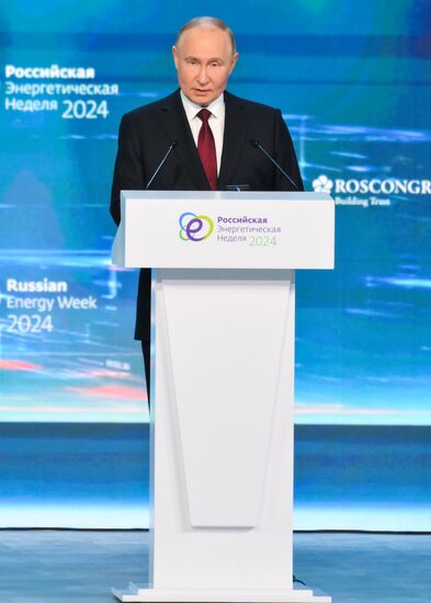 Russia Putin Energy Week Forum