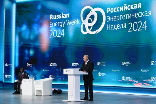 Russia Putin Energy Week Forum