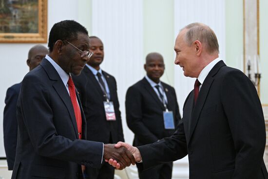 Russia Equatorial Guinea