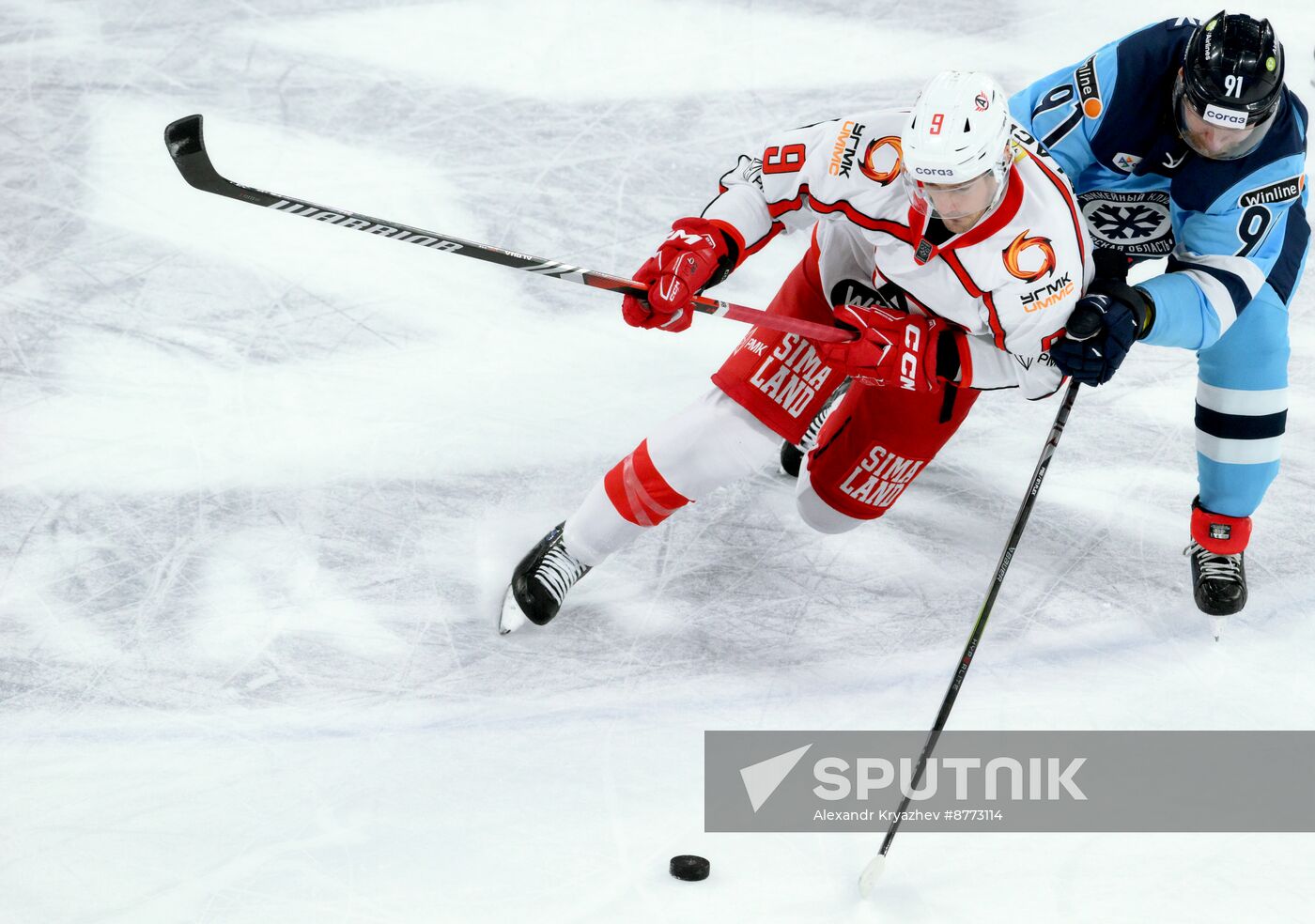 Russia Ice Hockey Kontinental League Sibir - Avtomobilist