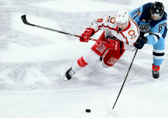 Russia Ice Hockey Kontinental League Sibir - Avtomobilist