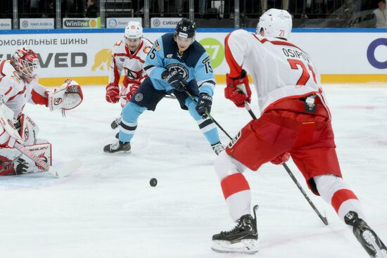 Russia Ice Hockey Kontinental League Sibir - Avtomobilist