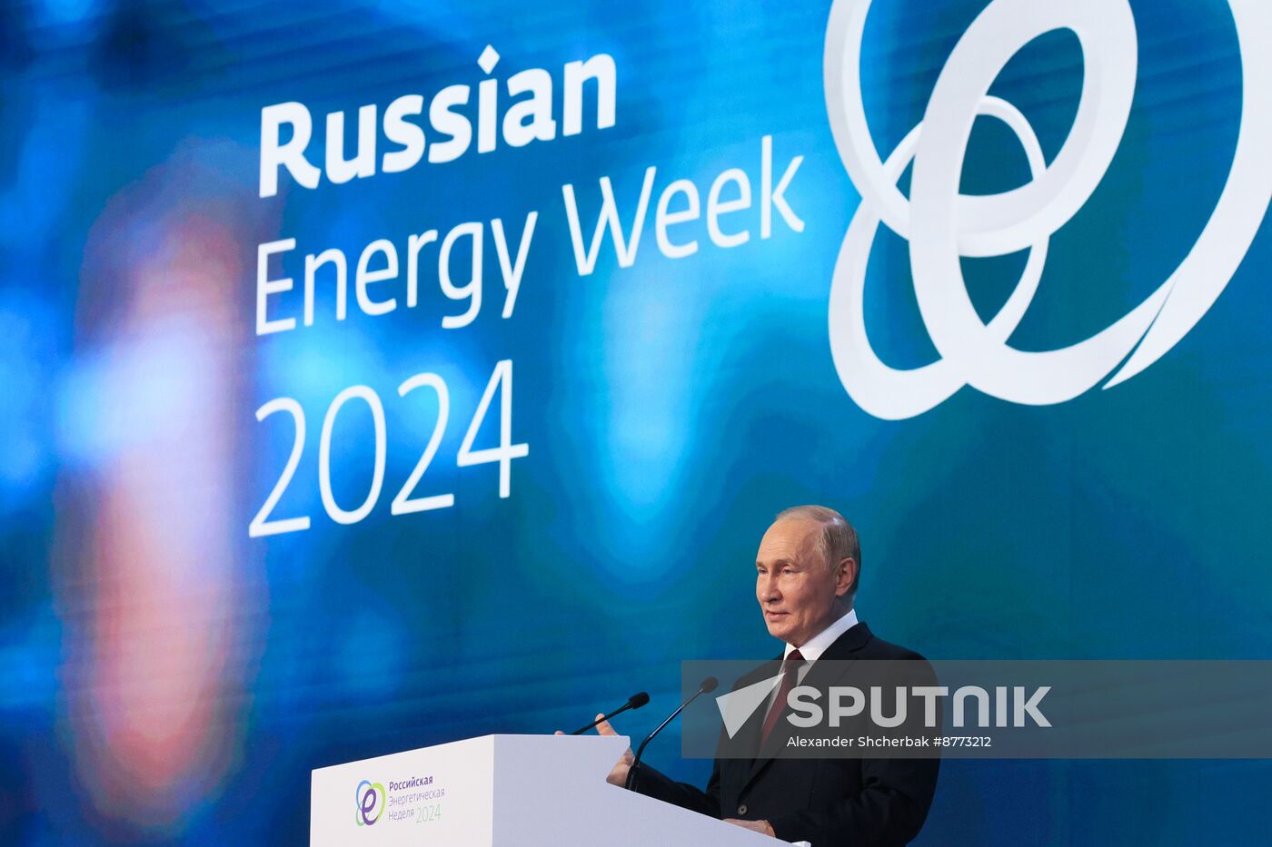 Russia Putin Energy Week Forum