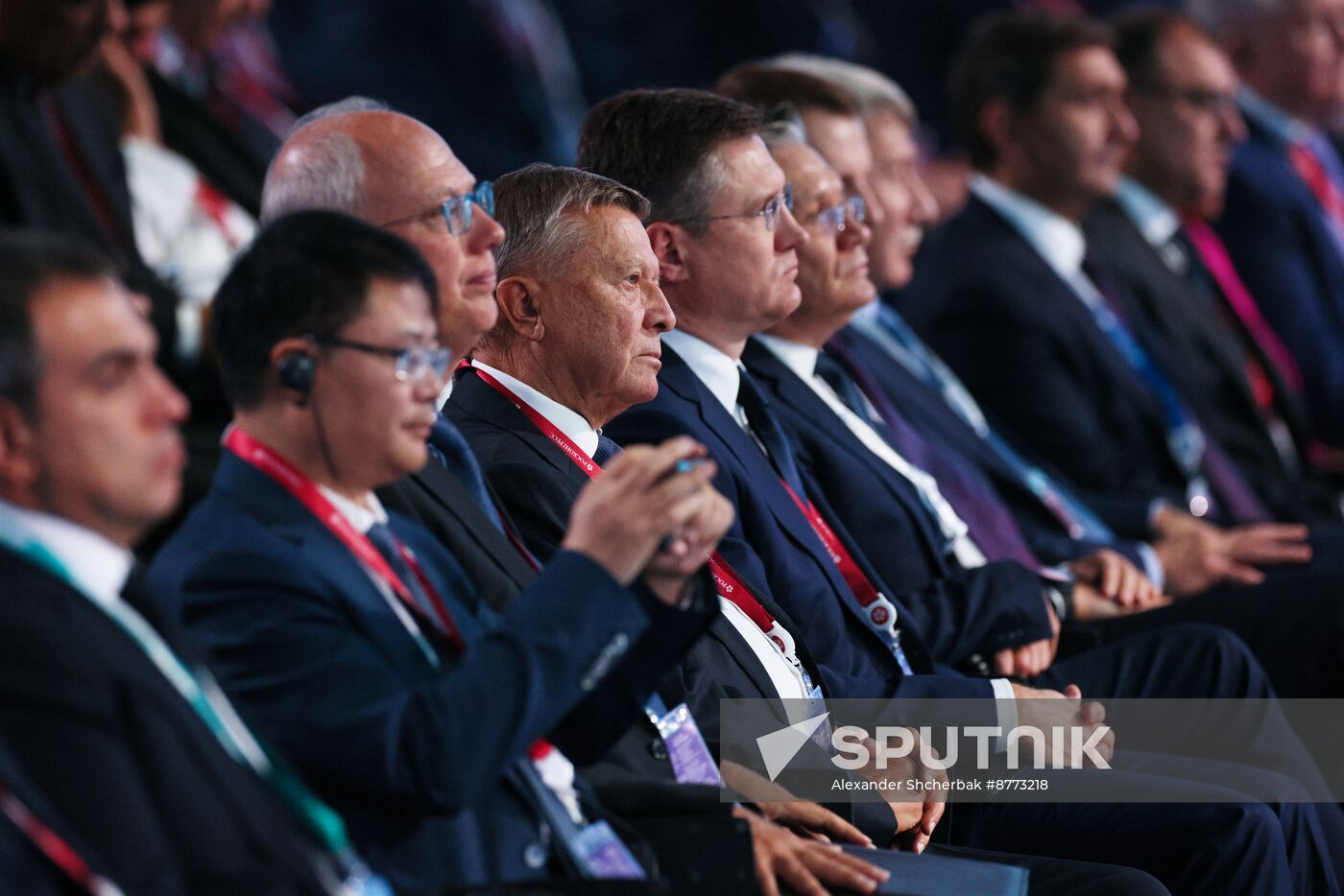 Russia Putin Energy Week Forum