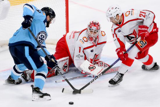 Russia Ice Hockey Kontinental League Sibir - Avtomobilist