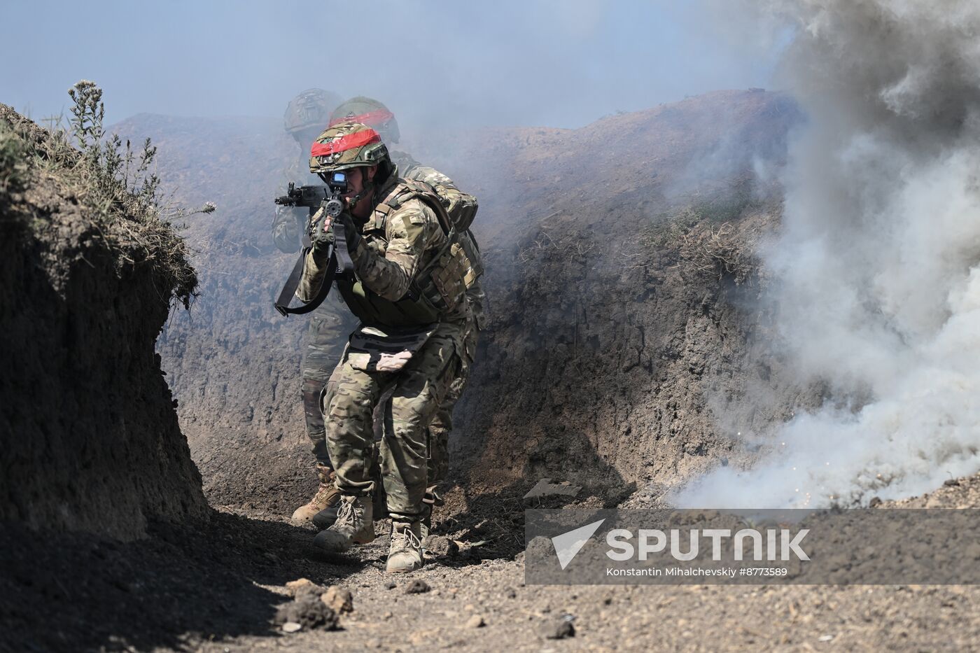 Russia Ukraine Military Operation Assault Units Training