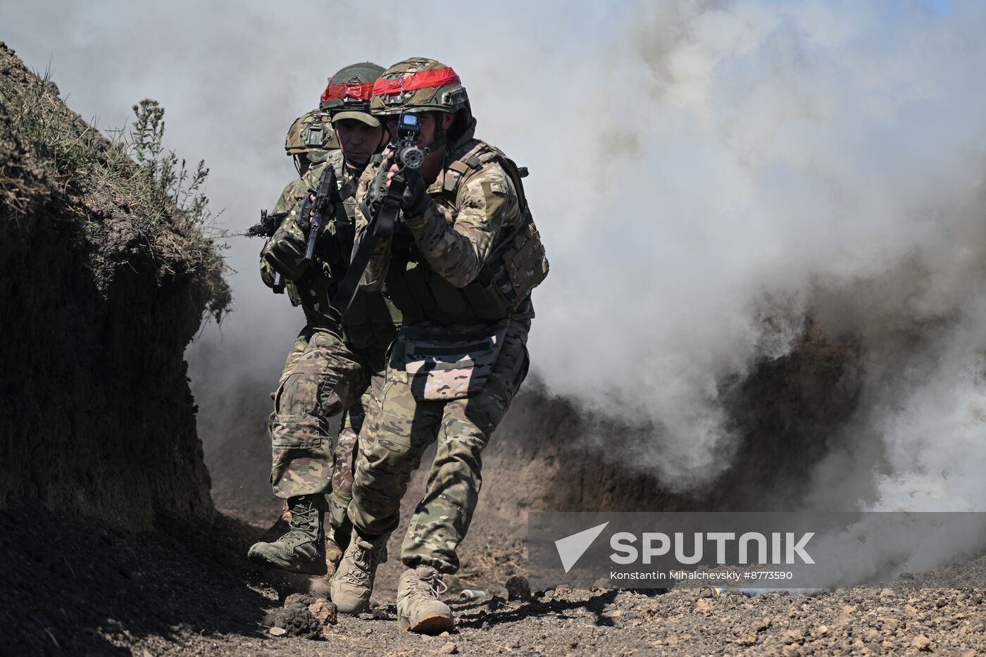 Russia Ukraine Military Operation Assault Units Training