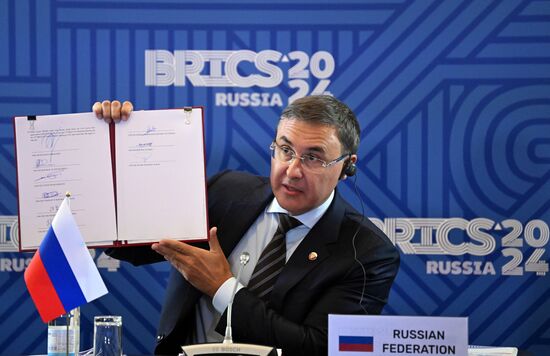 The 12th BRICS Science, Technology and Innovation Ministerial Meeting. Signing concluding documents. Valery Falkov, Minister of Science and Higher Education of the Russian Federation. Location: Russia, Moscow. Author: Alexey Maishev. 12th BRICS Science, Technology and Innovation Ministerial Meeting