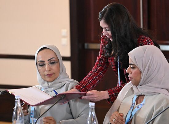 The 12th BRICS Science, Technology and Innovation Ministerial Meeting. Signing concluding documents. Farah Al-Zarooni, Assistant for Standardization and Technical Regulation Issues to the Deputy Minister of Industry and Advanced Technologies. Location: Russia, Moscow. Author: Alexey Maishev. 12th BRICS Science, Technology and Innovation Ministerial Meeting