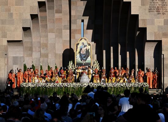 Armenia Religion Holy Muron Blessing