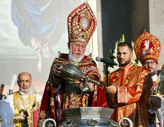 Armenia Religion Holy Muron Blessing
