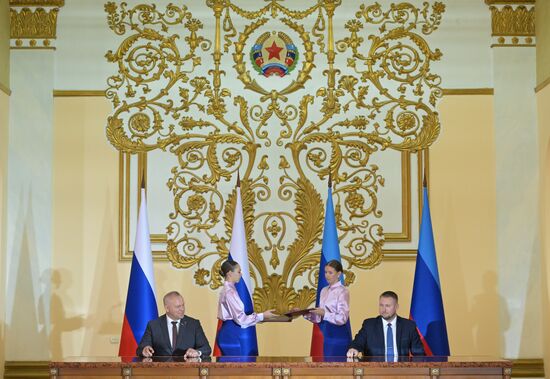 Russia New Regions Accession Day