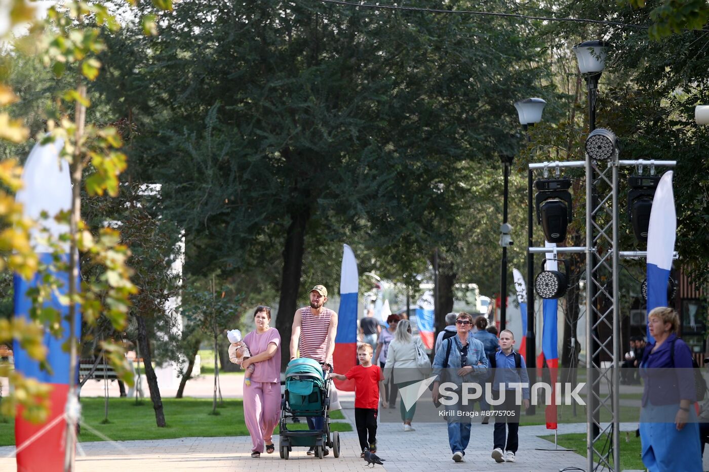 Russia New Regions Accession Day