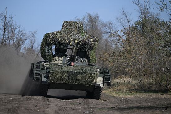 Russia Ukraine Military Operation BMP Crews Training