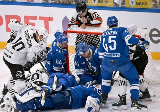Russia Ice Hockey Kontinental League Dynamo - Traktor